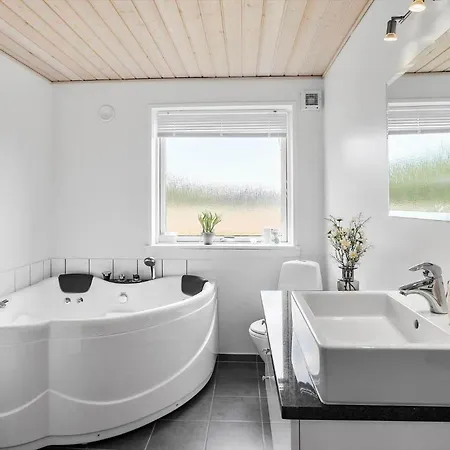 M217-vaeggerlose-savavej-85 * Bøtø By