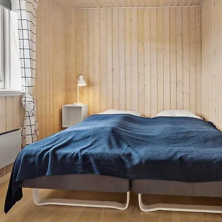 M217-vaeggerlose-savavej-85 * Bøtø By